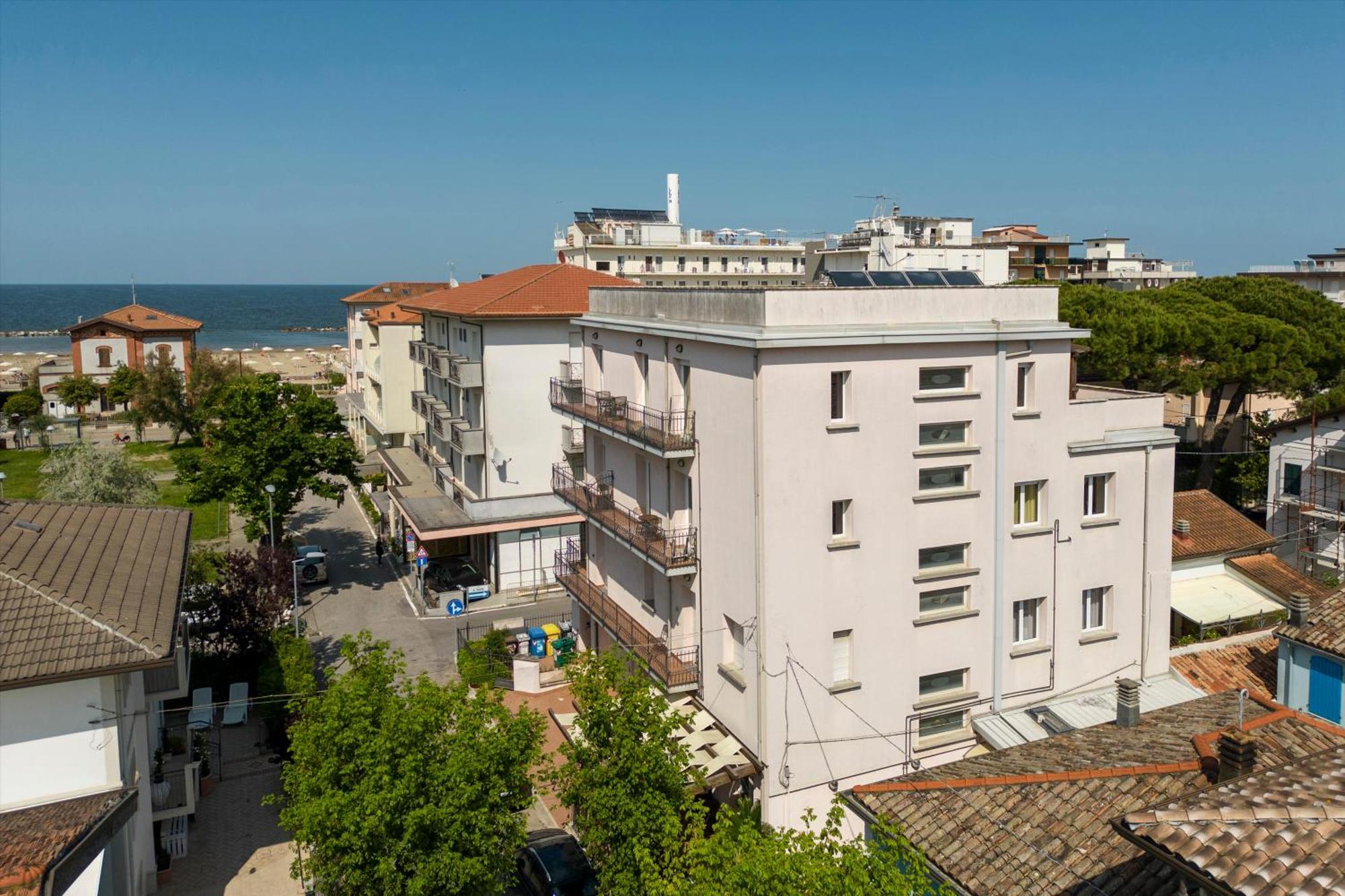 Residence Tre Trilo&Suites Ρίμινι Εξωτερικό φωτογραφία