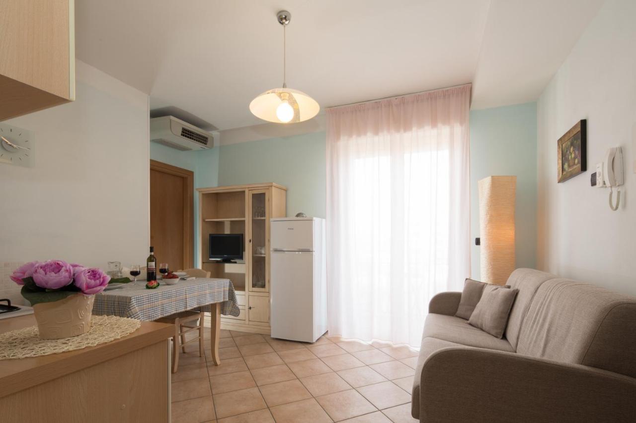 Residence Tre Trilo&Suites Ρίμινι Εξωτερικό φωτογραφία