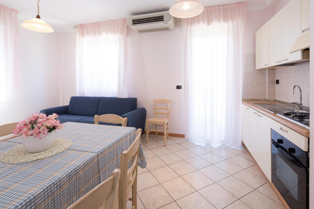 Residence Tre Trilo&Suites Ρίμινι Εξωτερικό φωτογραφία